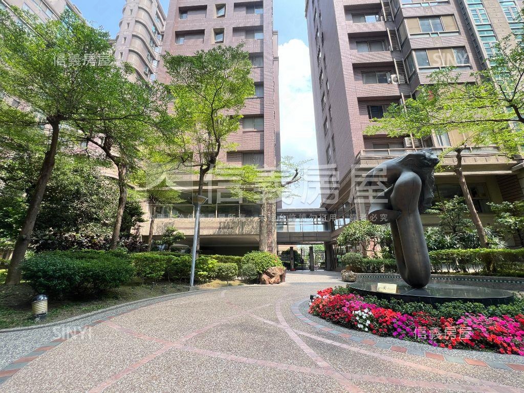 專任！太子哈佛四房附車位房屋室內格局與周邊環境