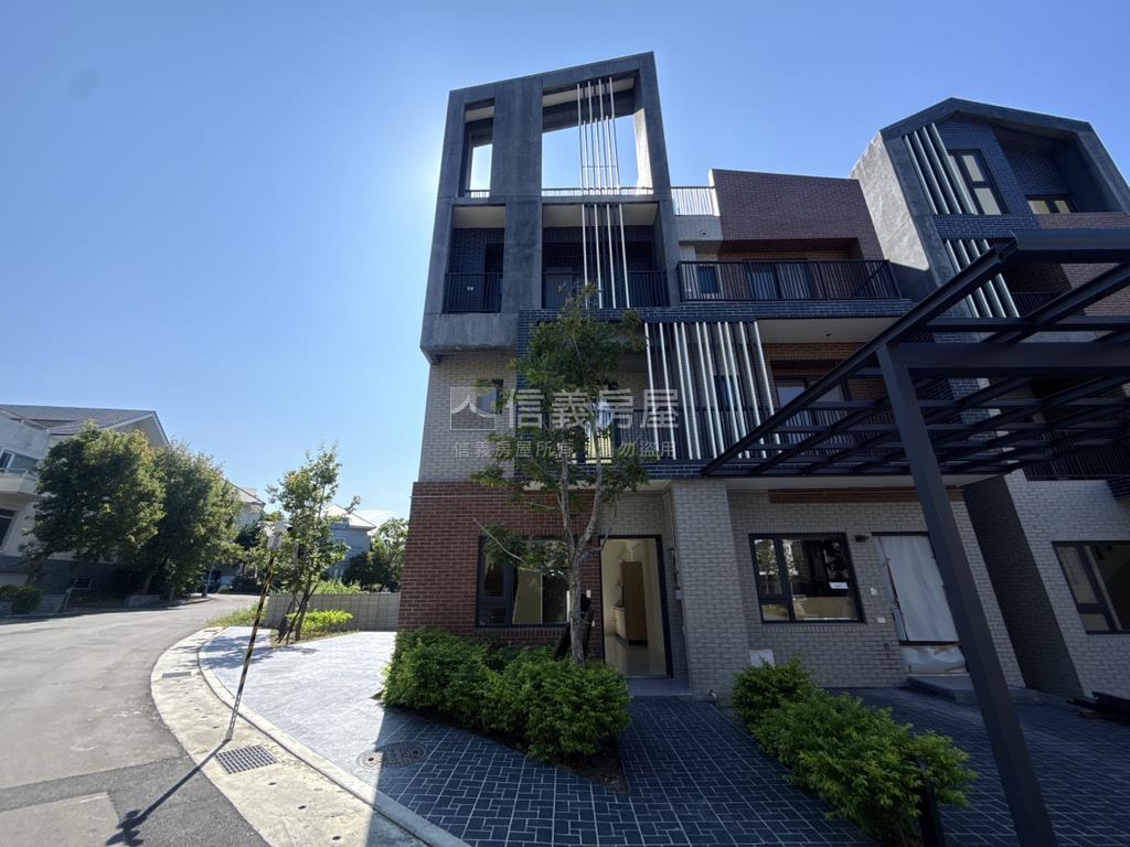 沐清城邊間大地坪透天房屋室內格局與周邊環境