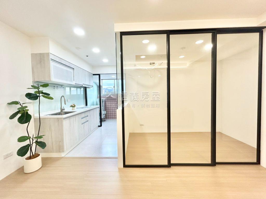 近萬大捷運景觀三房房屋室內格局與周邊環境