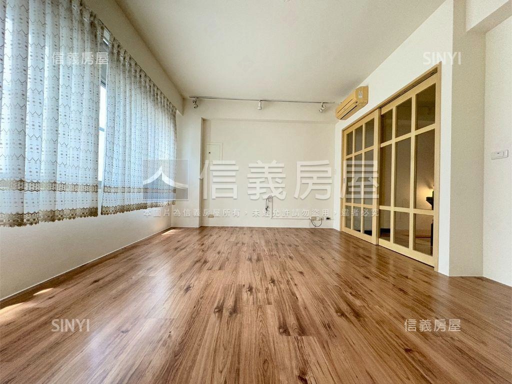 虎尾寮｜朝南臨路庭院別墅房屋室內格局與周邊環境