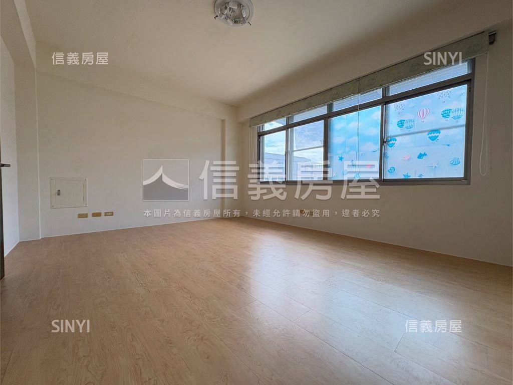 虎尾寮｜朝南臨路庭院別墅房屋室內格局與周邊環境