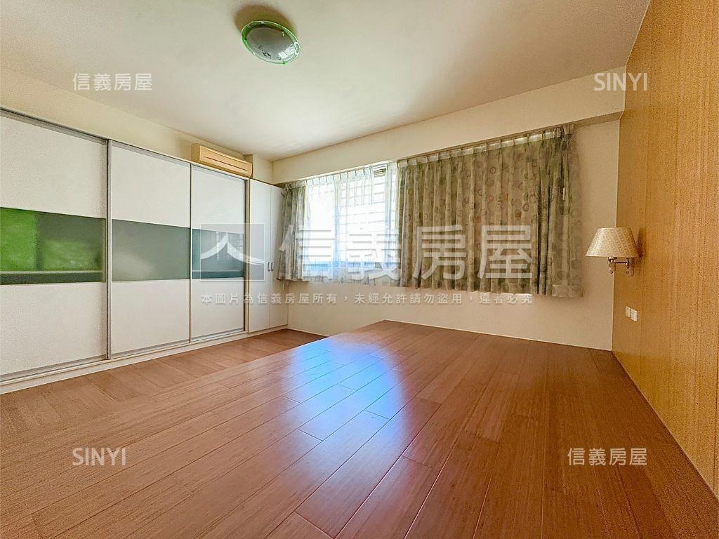 虎尾寮｜朝南臨路庭院別墅房屋室內格局與周邊環境