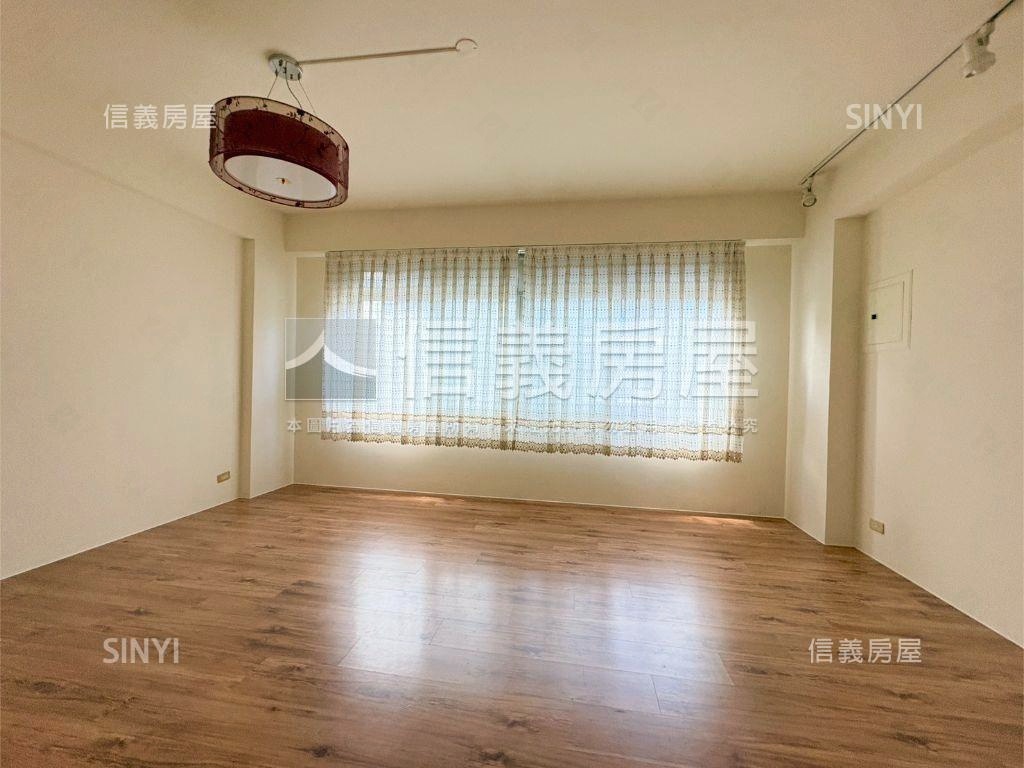 虎尾寮｜朝南臨路庭院別墅房屋室內格局與周邊環境