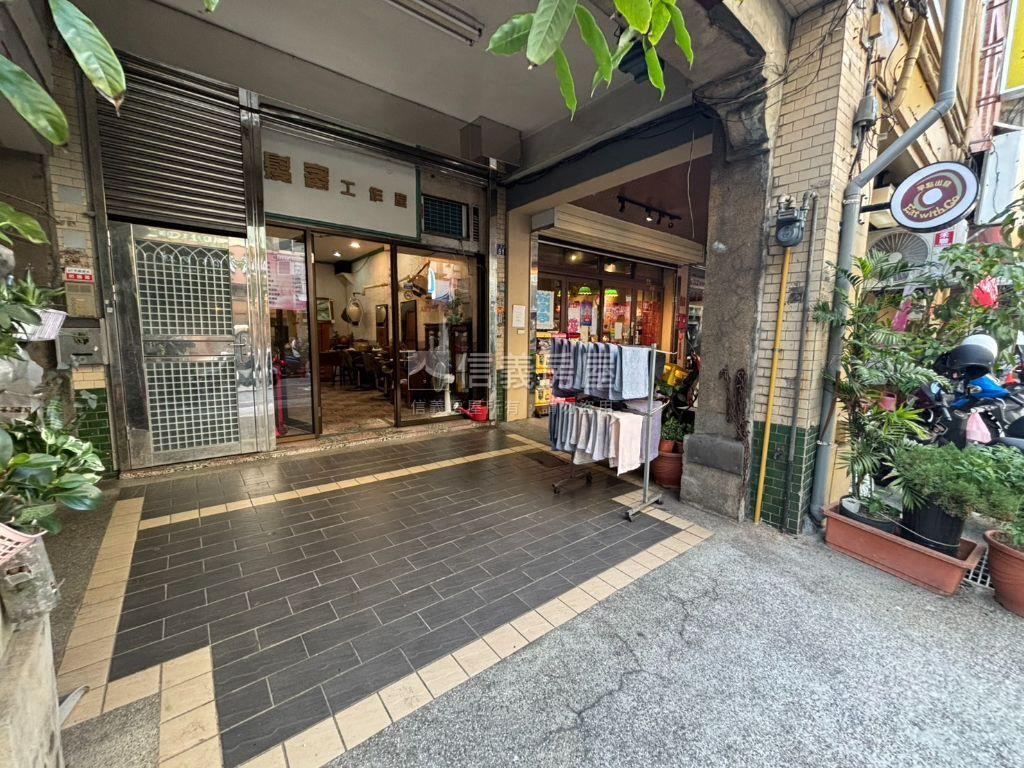 大同路店面透天房屋室內格局與周邊環境