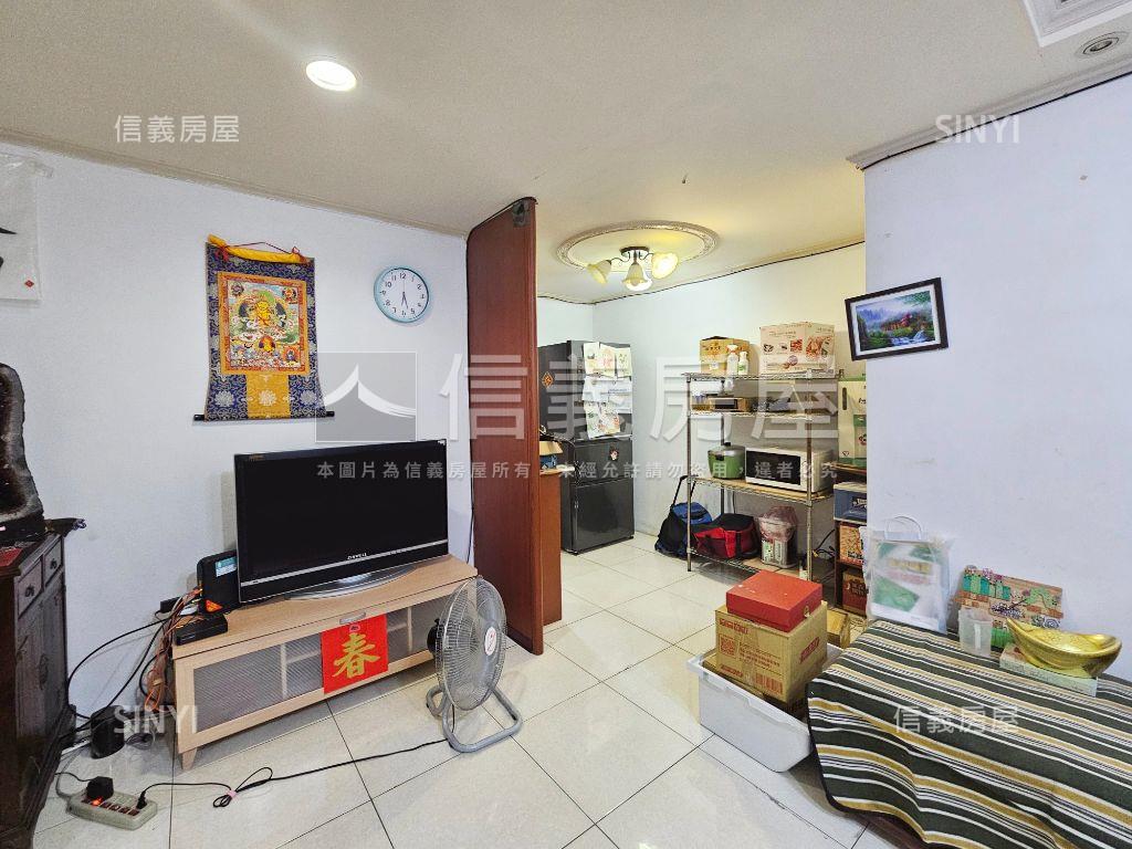 亞東捷運旁三房美寓房屋室內格局與周邊環境