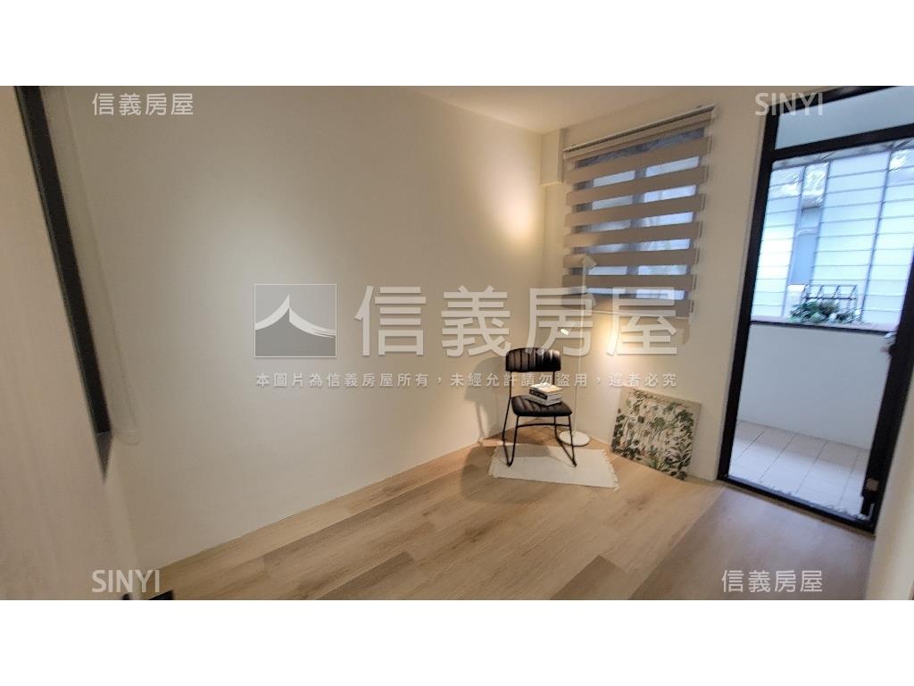 未來捷運裝潢二房美屋ＩＩ房屋室內格局與周邊環境