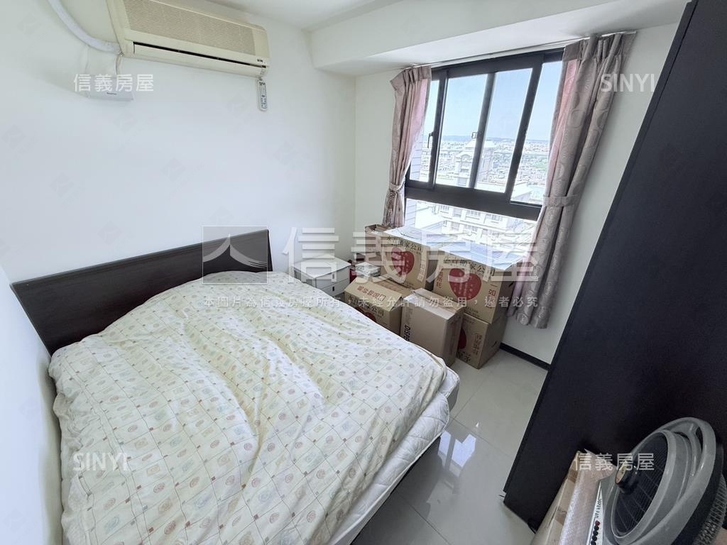 近國小國中高樓美四房平車房屋室內格局與周邊環境