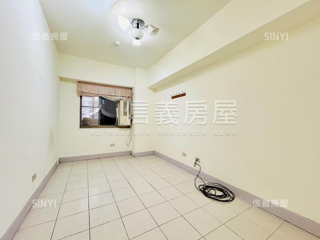 星雲重劃警智大戶稀有釋出房屋室內格局與周邊環境