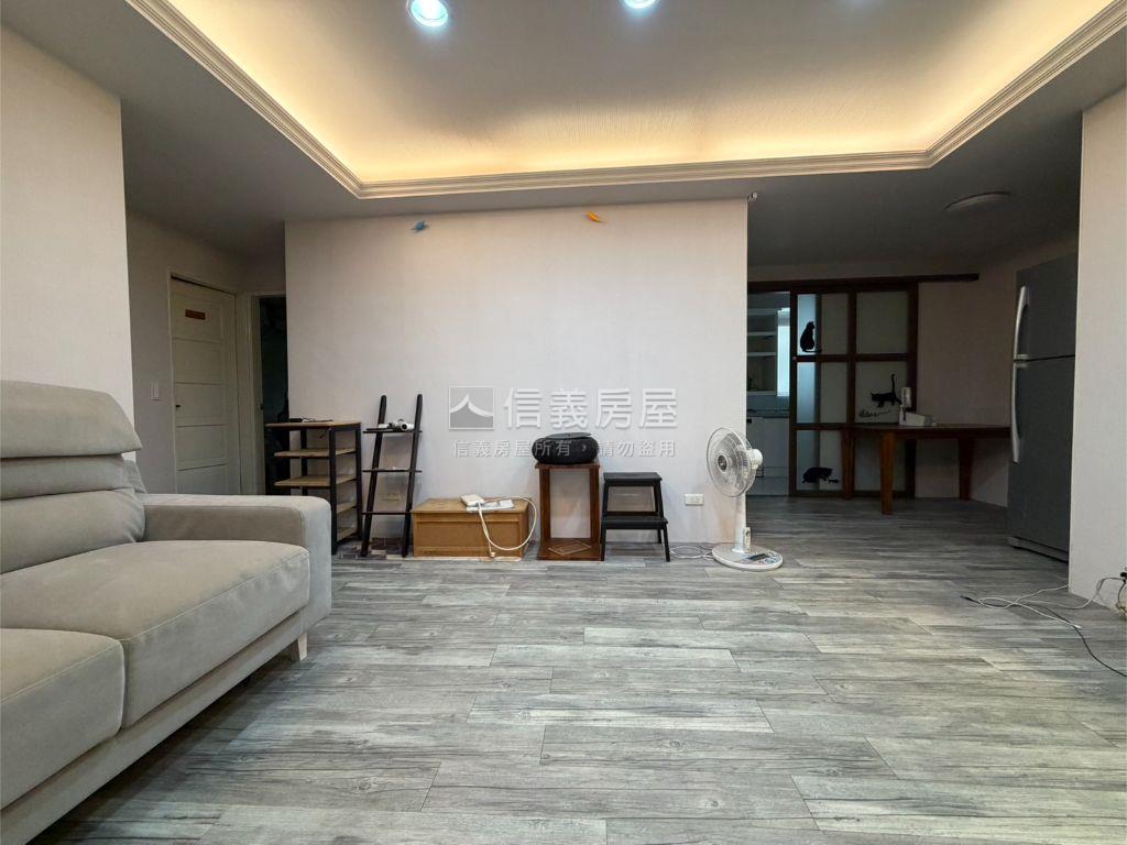 仁愛路裝潢美三房公寓房屋室內格局與周邊環境