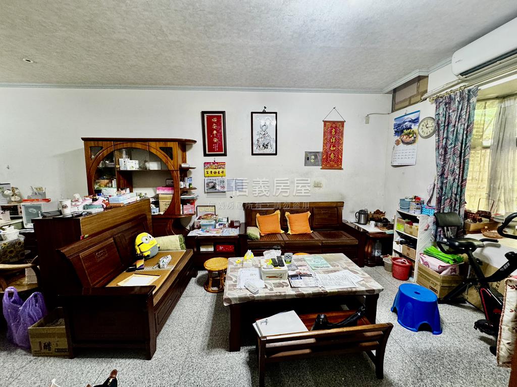 舒適生活。靜巷邊間透天房屋室內格局與周邊環境