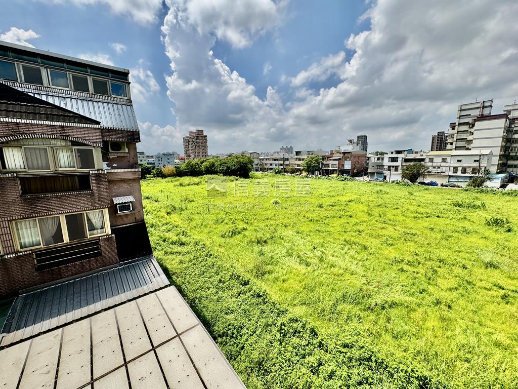 舒適生活。靜巷邊間透天房屋室內格局與周邊環境