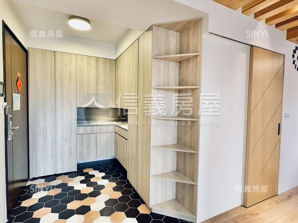 合康雲極Ｃ棟三房裝潢豪邸房屋室內格局與周邊環境