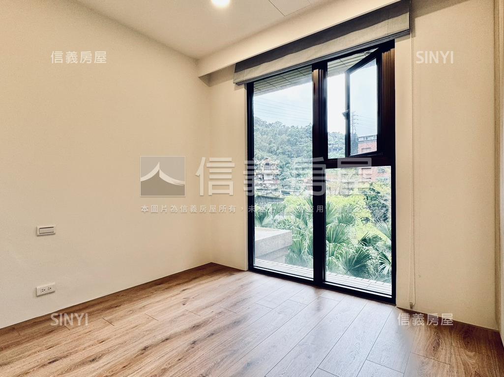 合康雲極Ｃ棟三房裝潢豪邸房屋室內格局與周邊環境