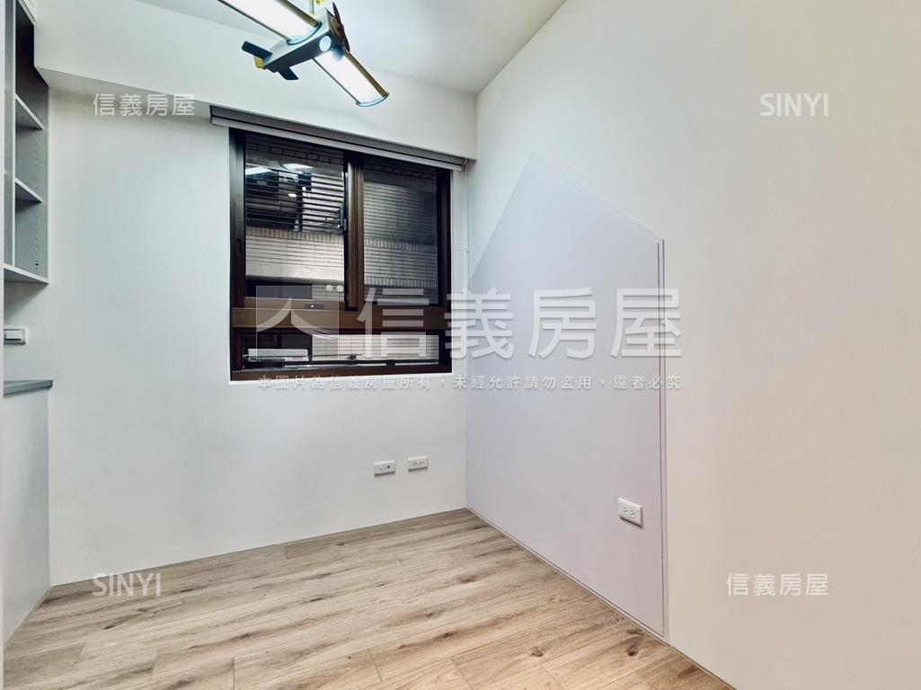 合康雲極Ｃ棟三房裝潢豪邸房屋室內格局與周邊環境