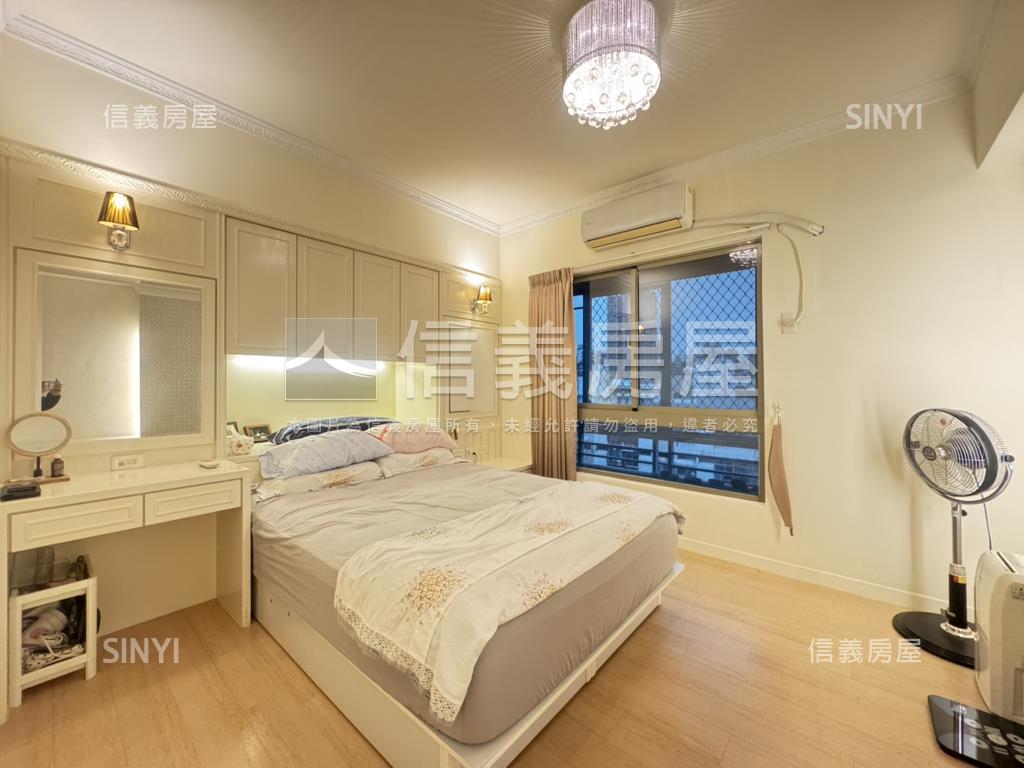 愛河戀陽台進出溫馨三房房屋室內格局與周邊環境