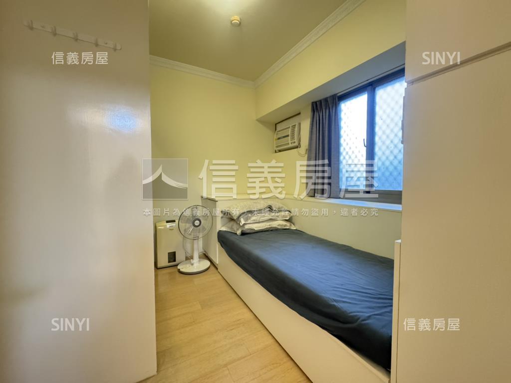 愛河戀陽台進出溫馨三房房屋室內格局與周邊環境