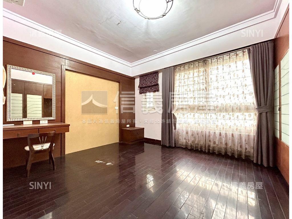 面寬質感優美孝親房車墅✨房屋室內格局與周邊環境