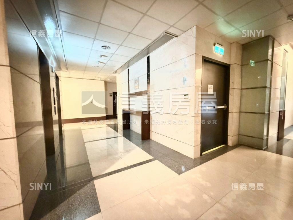 遠企之戀挑高後棟寂靜美宅房屋室內格局與周邊環境
