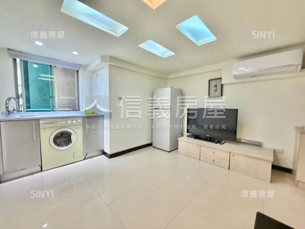 遠企之戀挑高後棟寂靜美宅房屋室內格局與周邊環境