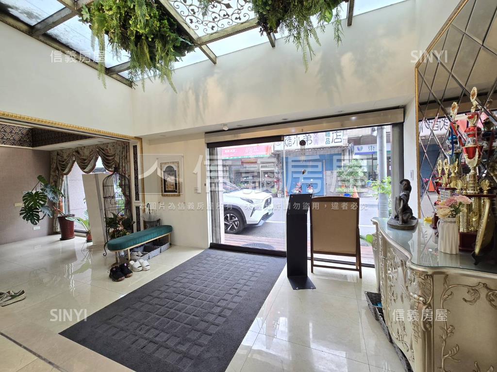 近南平市場面寬美透天店面房屋室內格局與周邊環境