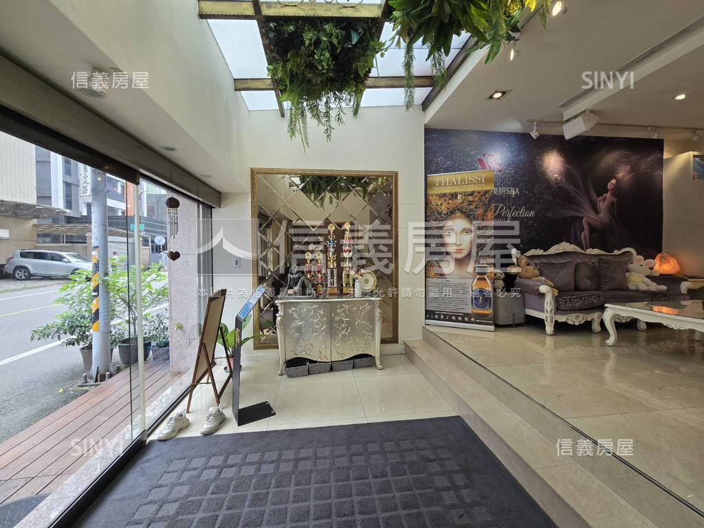 近南平市場面寬美透天店面房屋室內格局與周邊環境