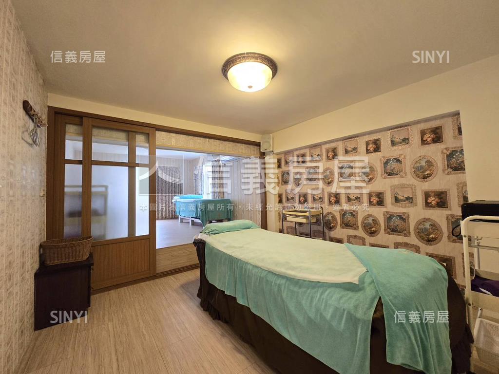 近南平市場面寬美透天店面房屋室內格局與周邊環境