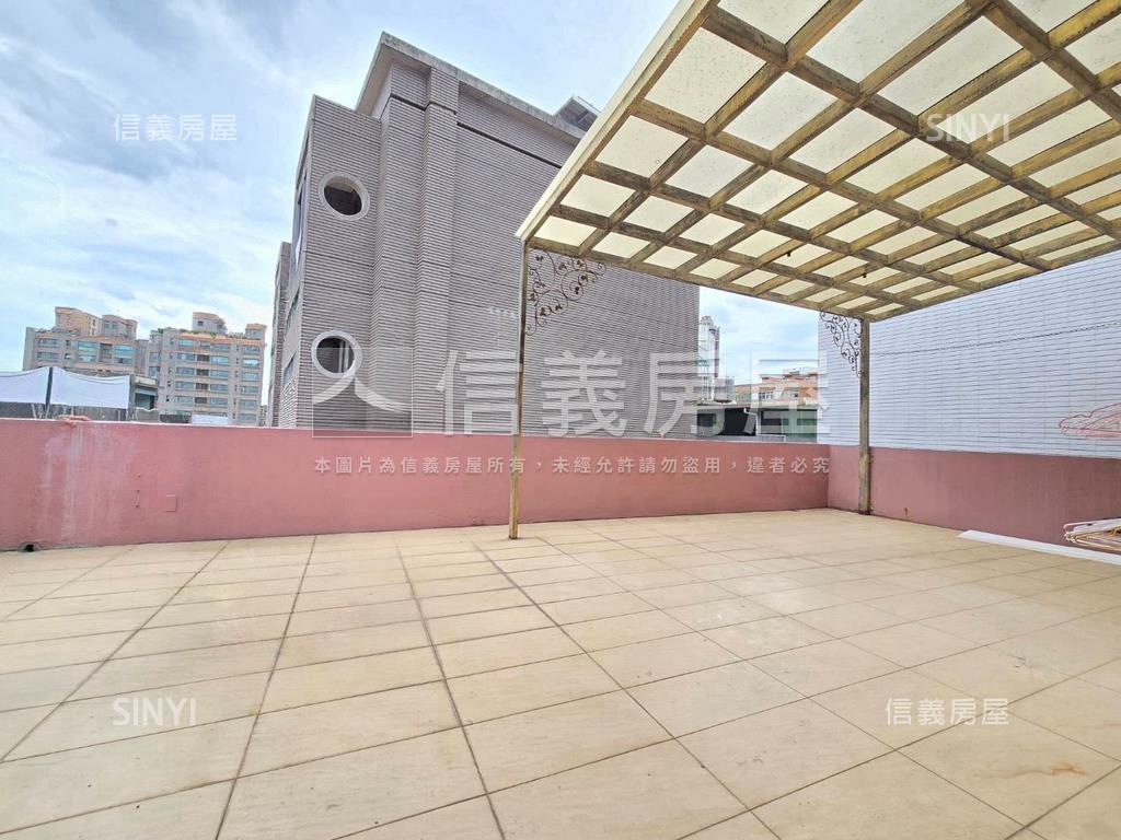 近南平市場面寬美透天店面房屋室內格局與周邊環境
