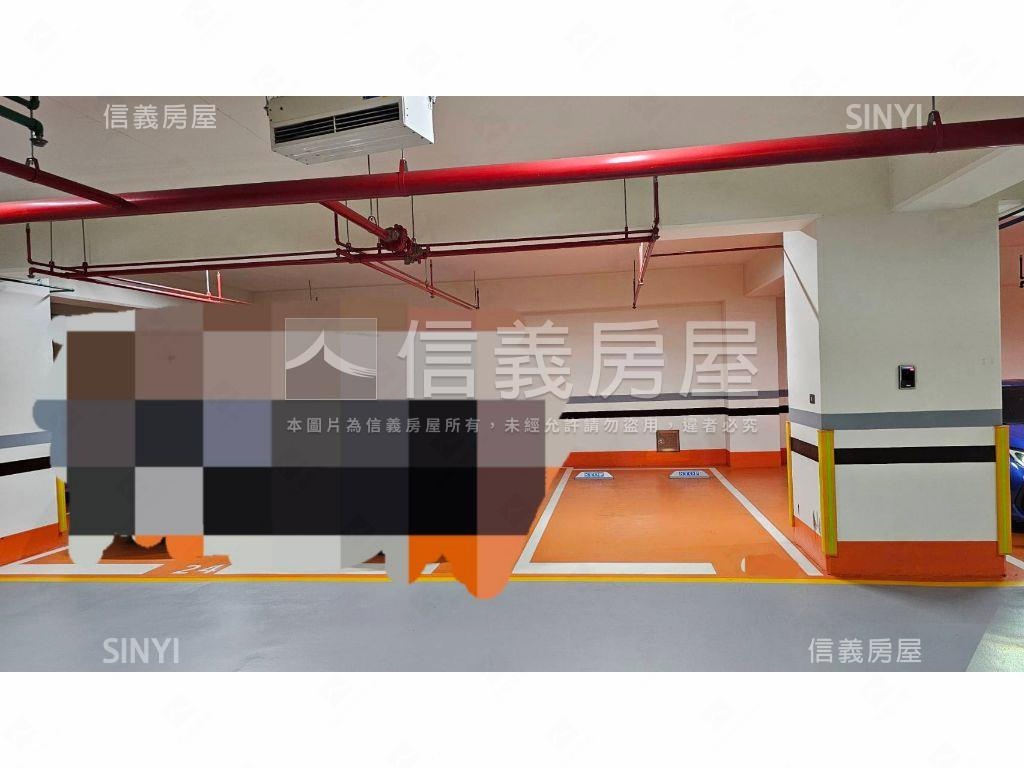重劃區美美裝潢帶車位房屋室內格局與周邊環境