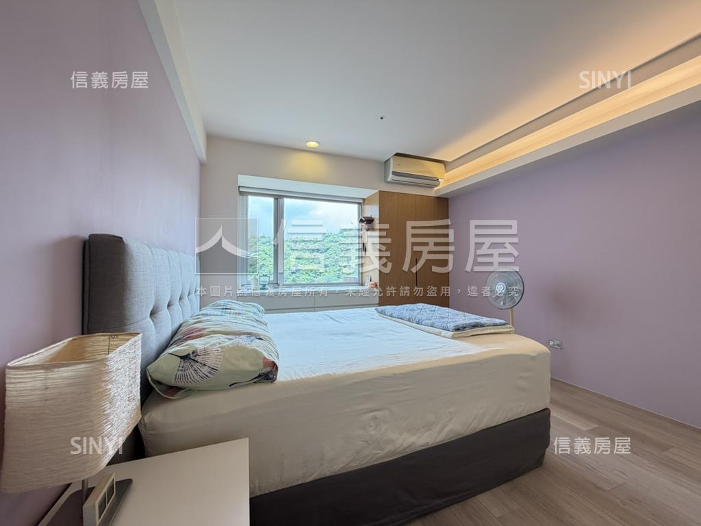 近捷運高樓遠山綠景雅築房屋室內格局與周邊環境