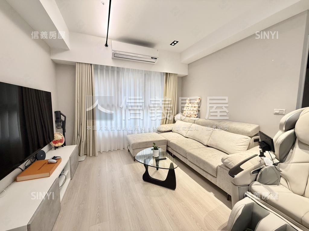 新埔捷運英倫三房車位房屋室內格局與周邊環境