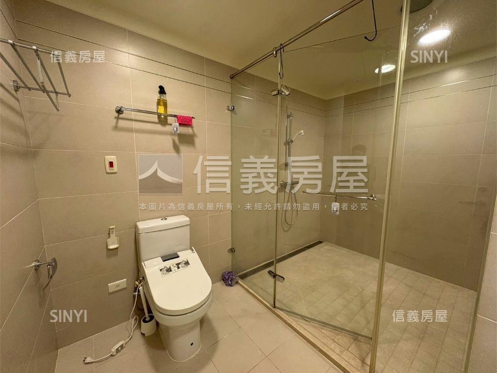 日升月恆。恆久綠意房屋室內格局與周邊環境