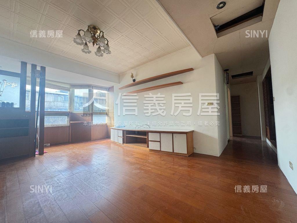 正星雲街上一層一戶四樓房屋室內格局與周邊環境