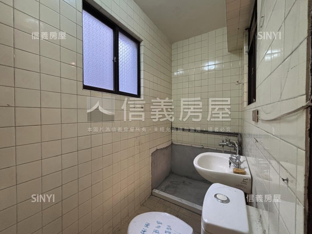 捷運大直北安傳家店面房屋室內格局與周邊環境