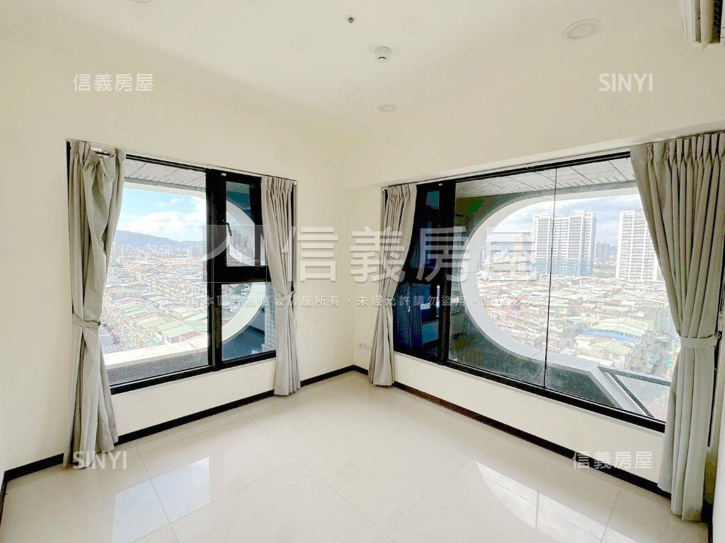 天使降臨電梯三房車位房屋室內格局與周邊環境