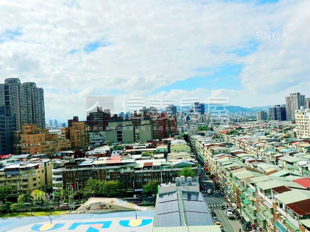 天使降臨電梯三房車位房屋室內格局與周邊環境