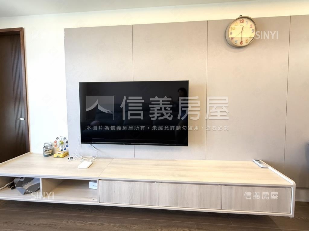 儷晶央禾裝潢３房平車房屋室內格局與周邊環境
