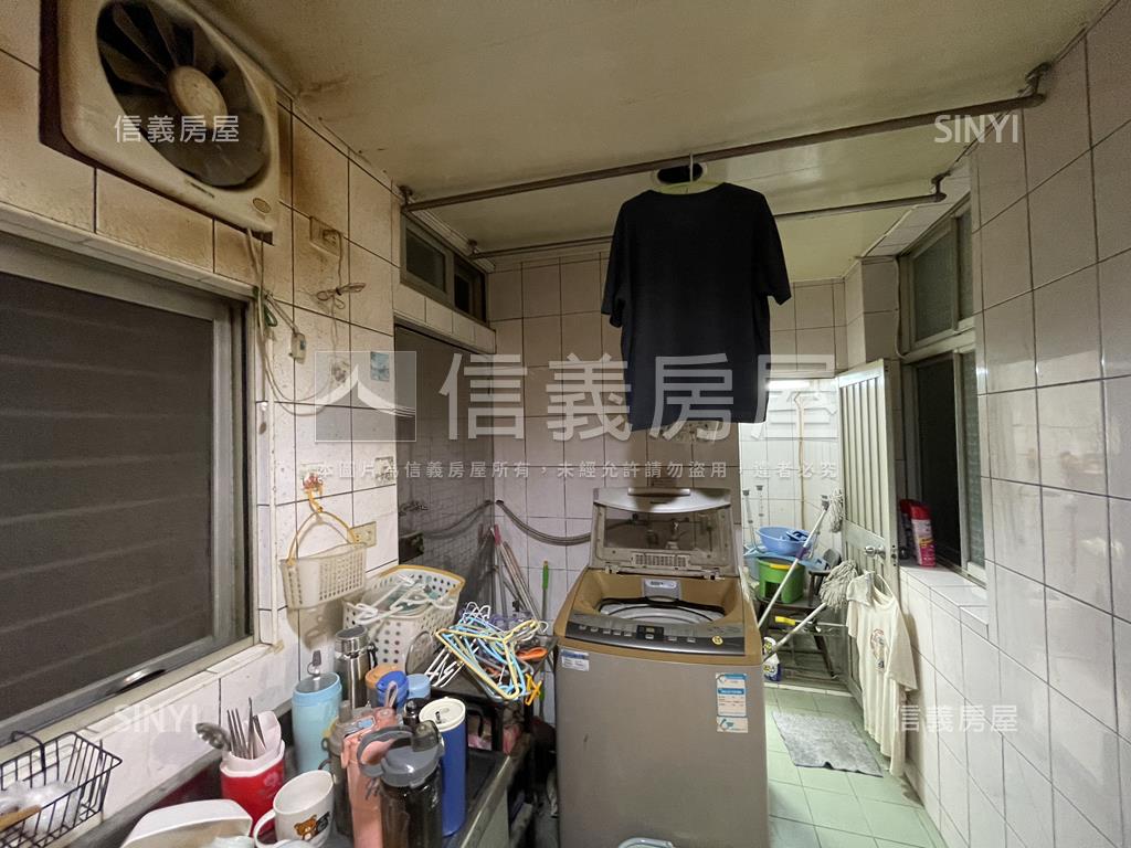 東園方正一樓三房房屋室內格局與周邊環境