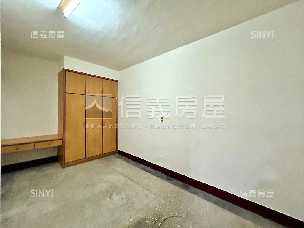 ✿低總價方正採光三房✿房屋室內格局與周邊環境