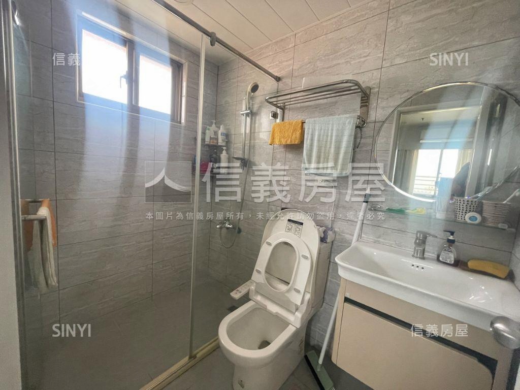 景觀大樓美妝戶房屋室內格局與周邊環境