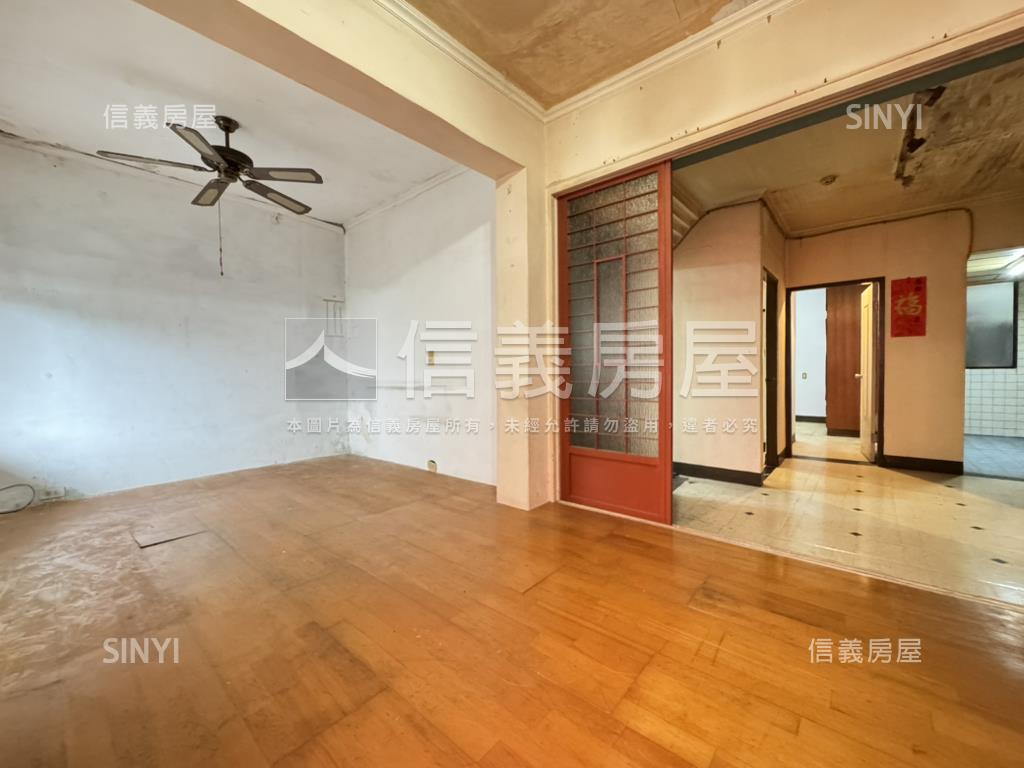 鄰近內湖捷運站低總價公寓房屋室內格局與周邊環境