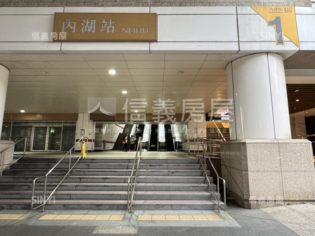 鄰近內湖捷運站低總價公寓房屋室內格局與周邊環境