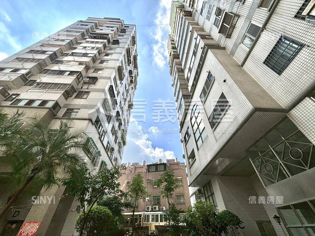 龍邦鳳翔高樓兩房房屋室內格局與周邊環境