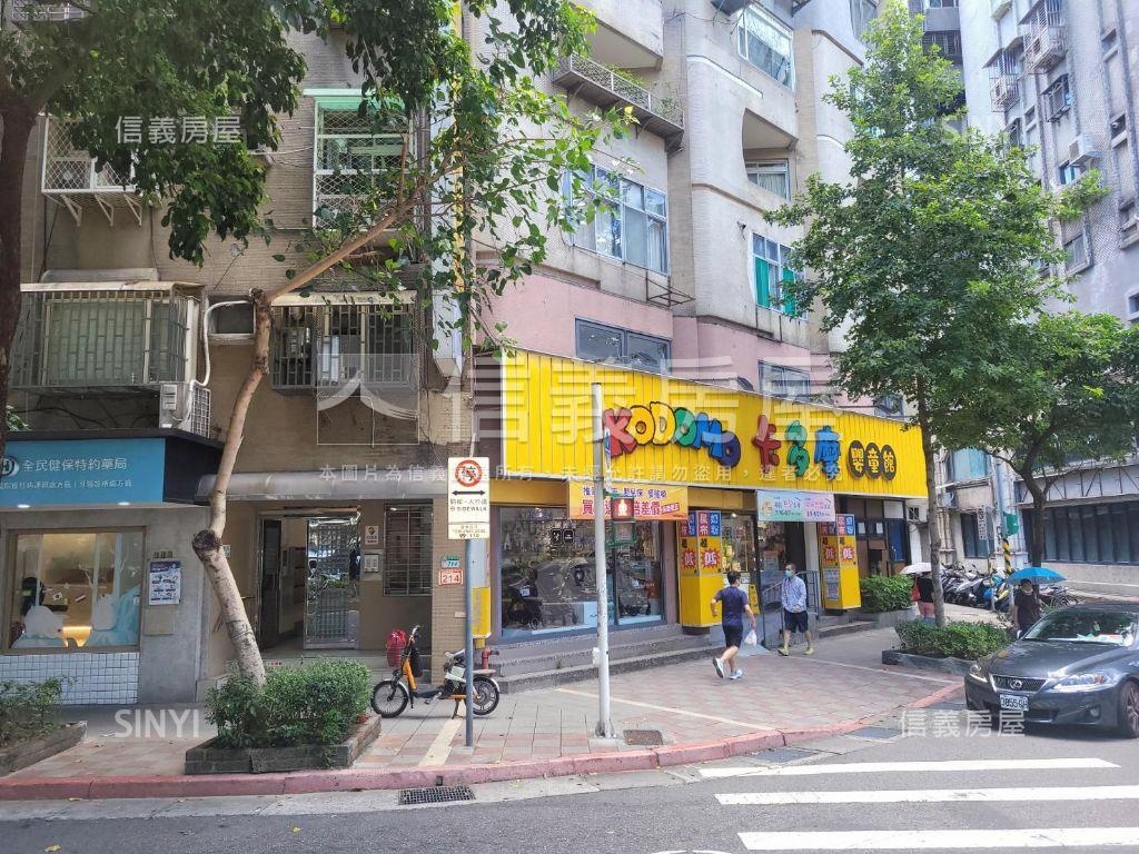 民生圓環△店面房屋室內格局與周邊環境