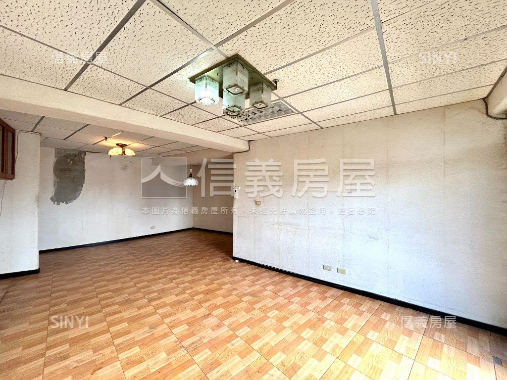 大安捷運高樓景觀美邸房屋室內格局與周邊環境