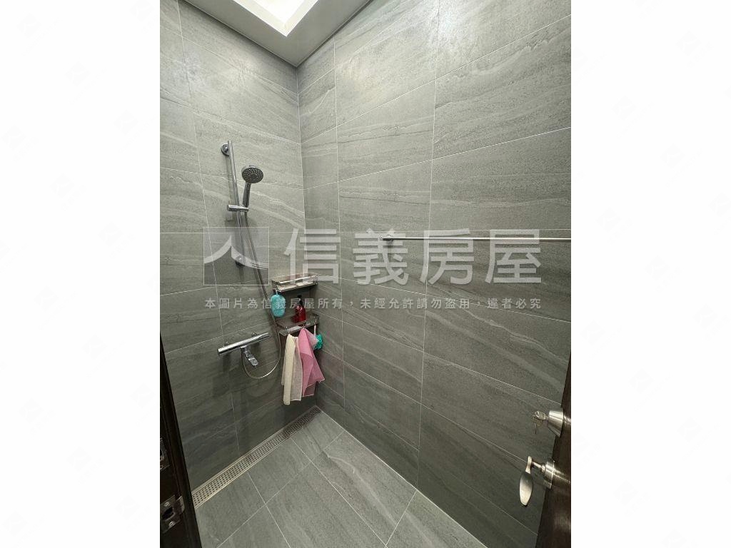 酷近中國醫優質店套房屋室內格局與周邊環境