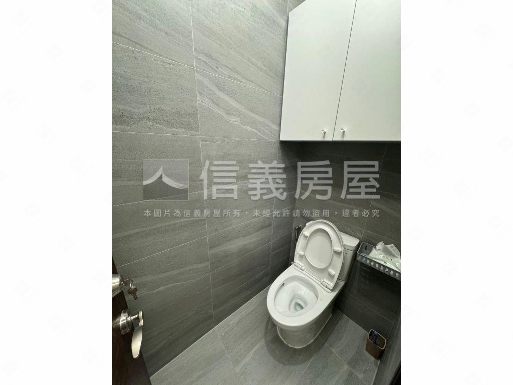 酷近中國醫優質店套房屋室內格局與周邊環境