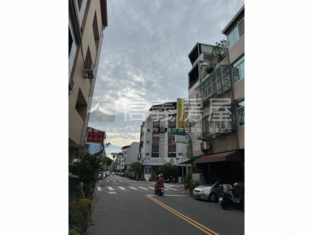 酷近中國醫優質店套房屋室內格局與周邊環境