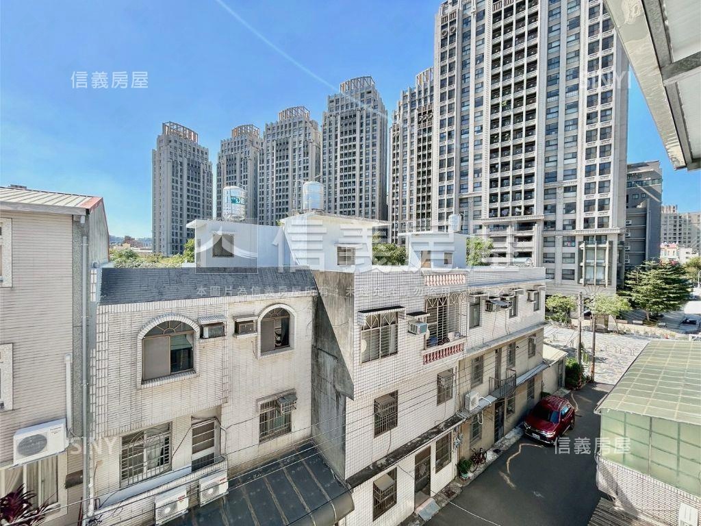 明星學校大面寬整新美透天房屋室內格局與周邊環境