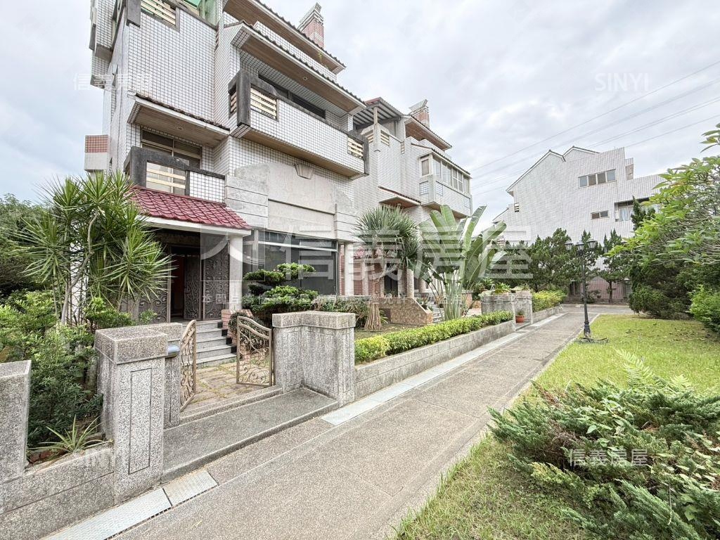 專任北屯獨棟大地坪別墅房屋室內格局與周邊環境