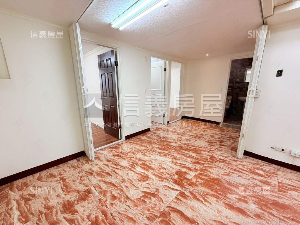 近太原車站高樓三房車位房屋室內格局與周邊環境